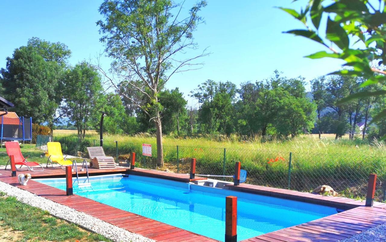 Holiday Home Melani Sinac Exterior photo