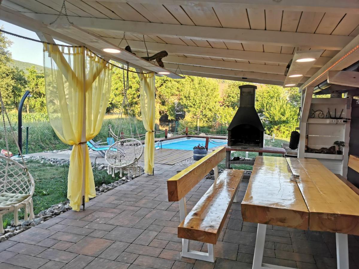 Holiday Home Melani Sinac Exterior photo